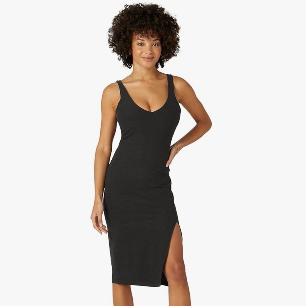 Beyond yoga Black Sleeveless Midi Dress